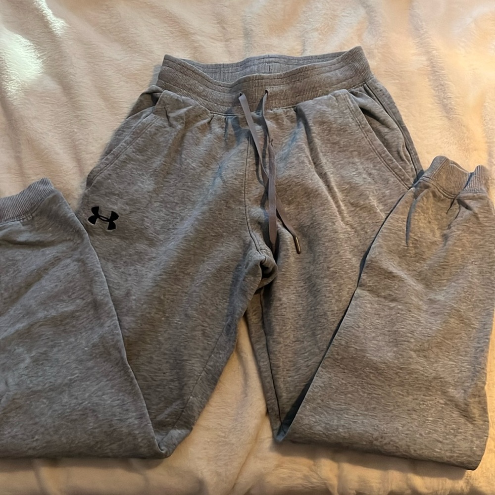 Under armor grey sweatpants